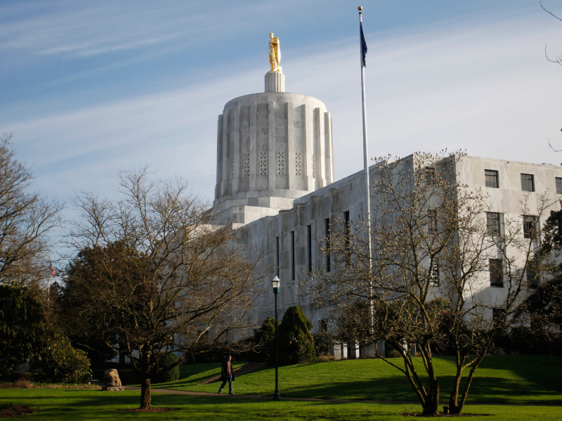 Picture of Salem Capitol